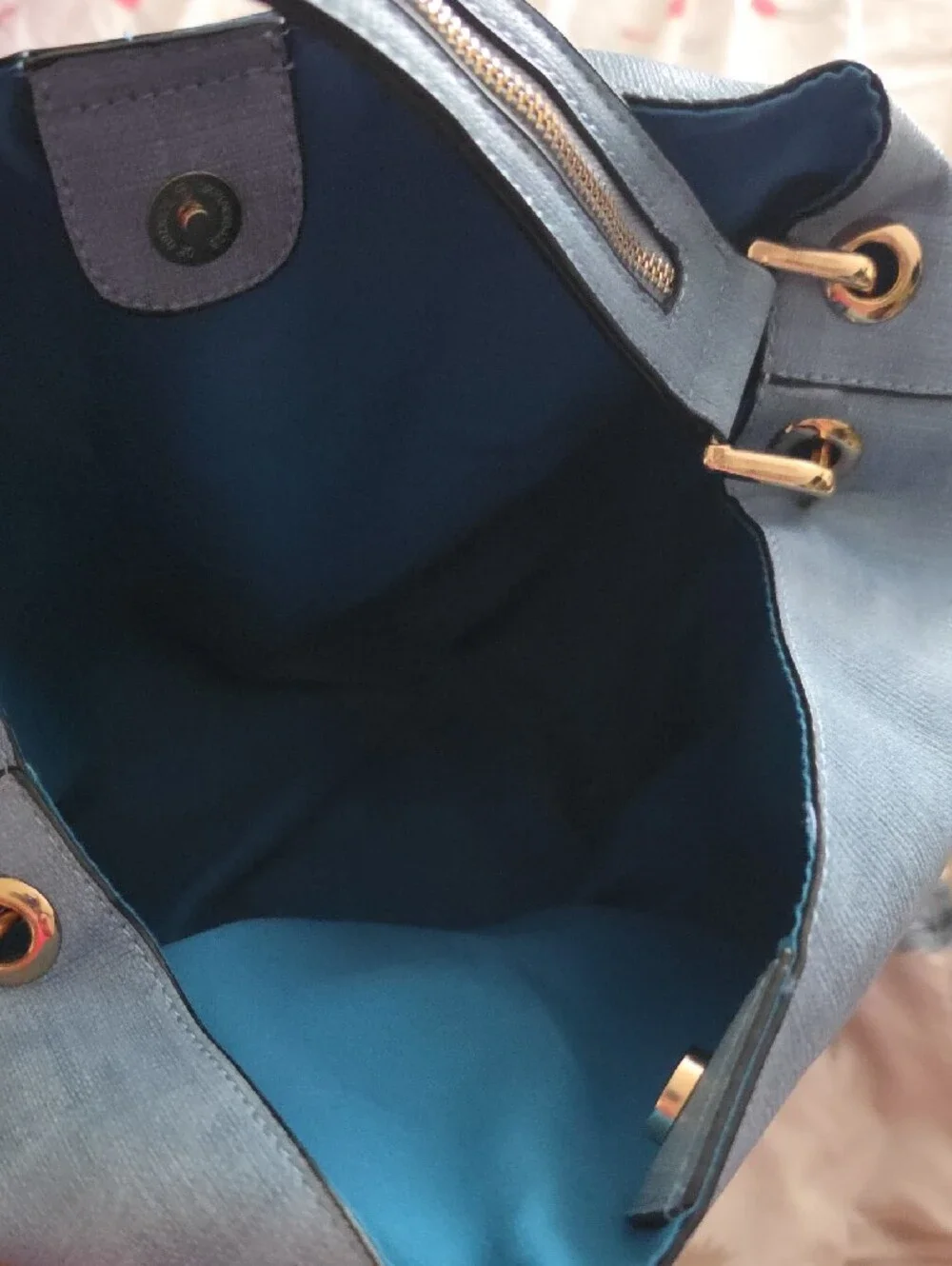 Source Unknown Blue Embroidered Floral Shoulder Tote